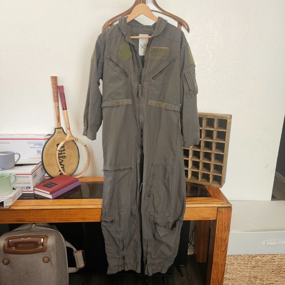 Genuine US Military CWU 27/P Nomex Flight Suit Coveralls Sage Green 40S